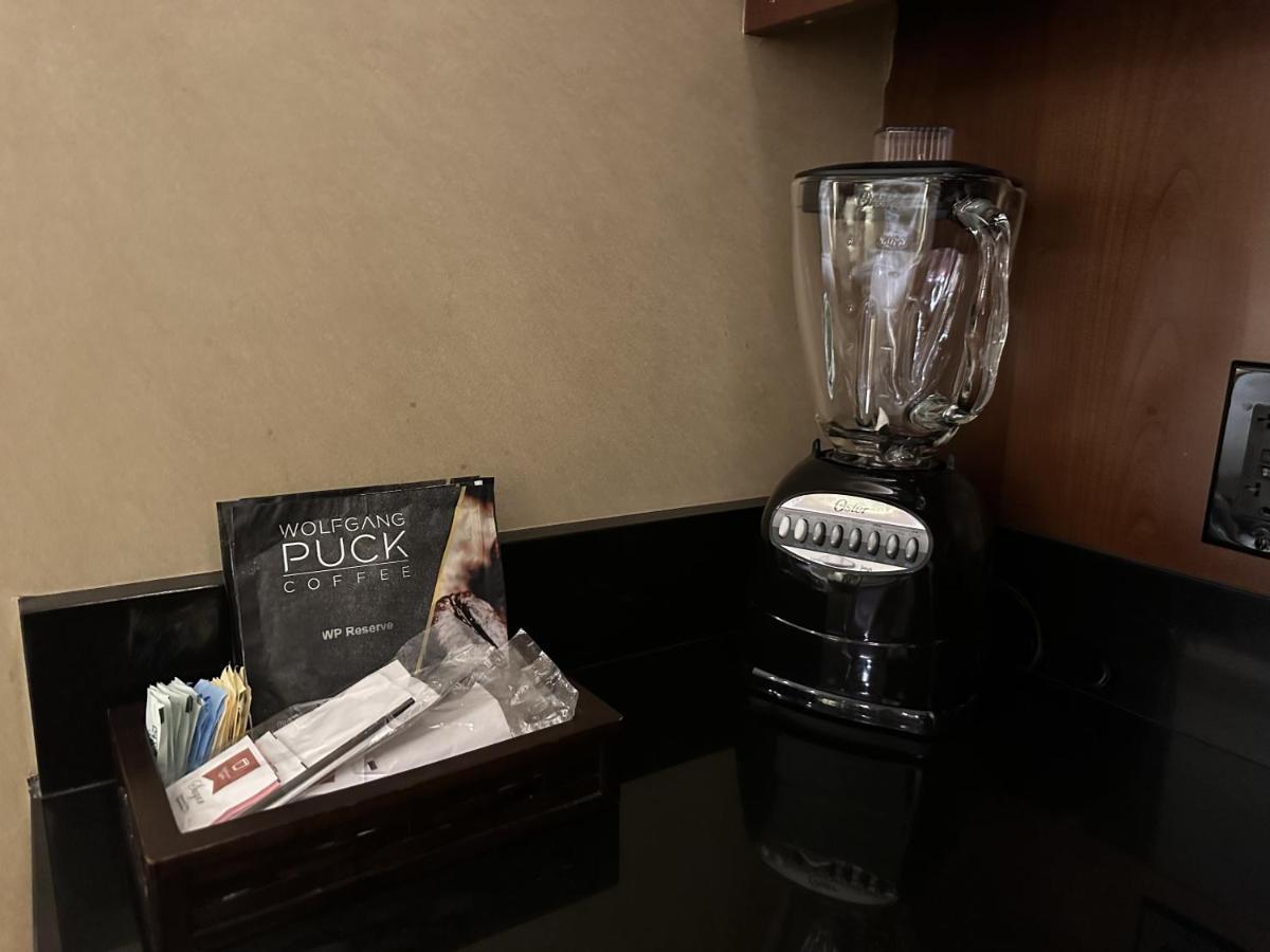 Mgm Signature Deluxe Balcony Strip View Suite ลาสเวกัส ภายนอก รูปภาพ