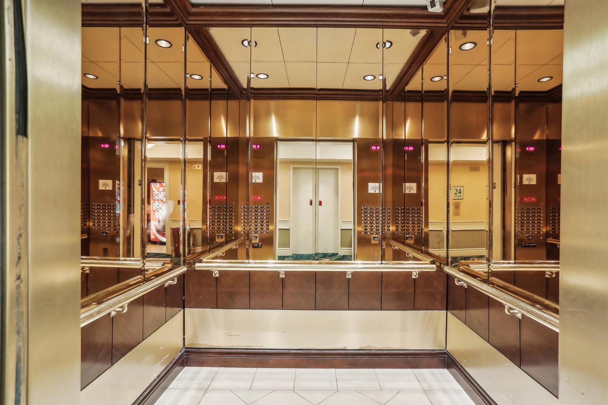 Mgm Signature Deluxe Balcony Strip View Suite ลาสเวกัส ภายนอก รูปภาพ
