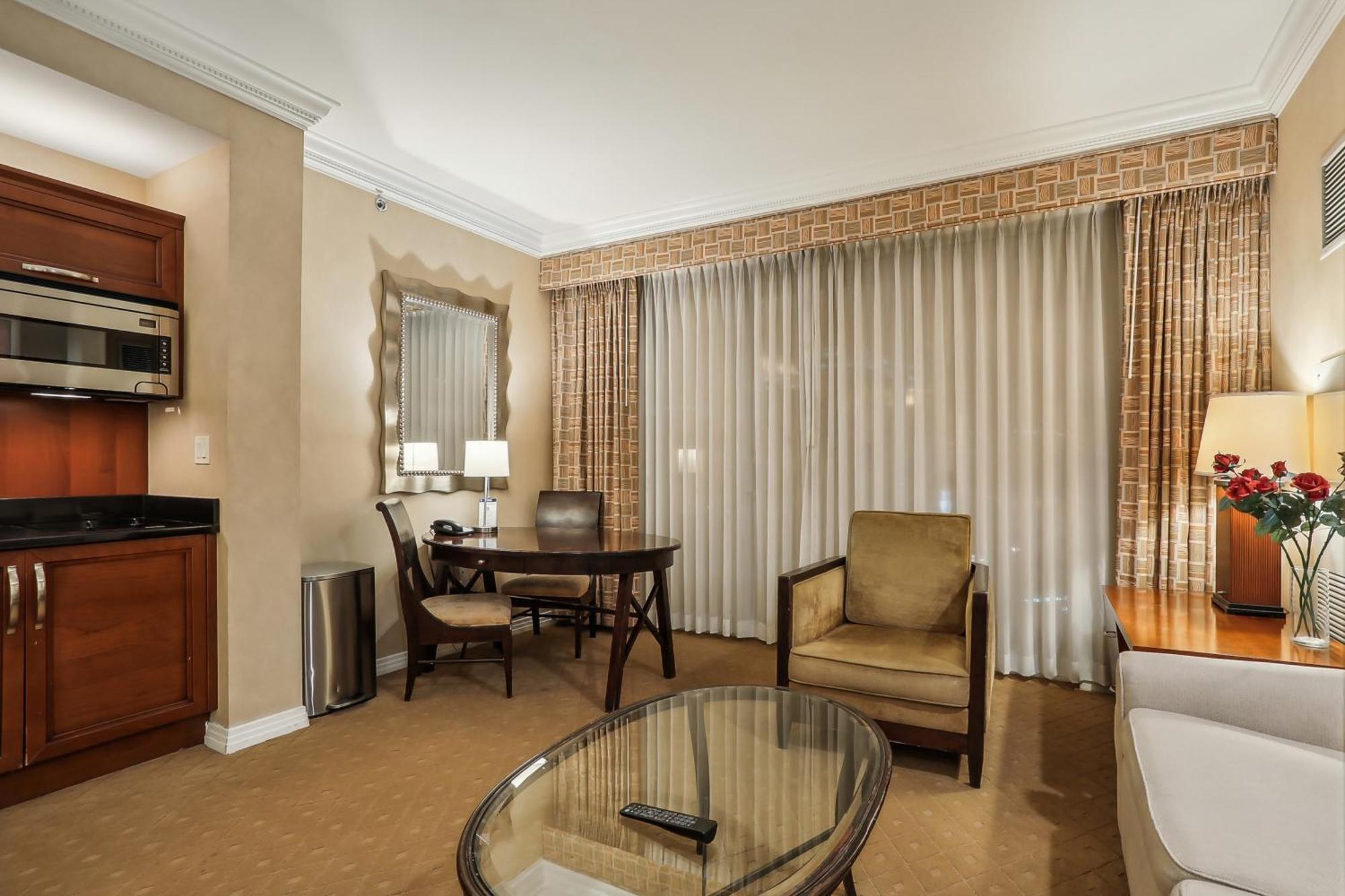 Mgm Signature Deluxe Balcony Strip View Suite ลาสเวกัส ภายนอก รูปภาพ