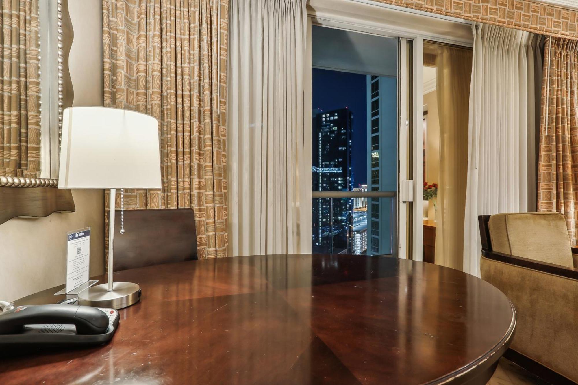 Mgm Signature Deluxe Balcony Strip View Suite ลาสเวกัส ภายนอก รูปภาพ
